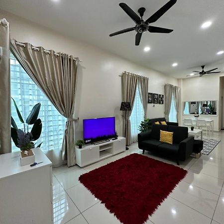 Rumahku Homestay, Taman Jasin Perdana Exteriér fotografie