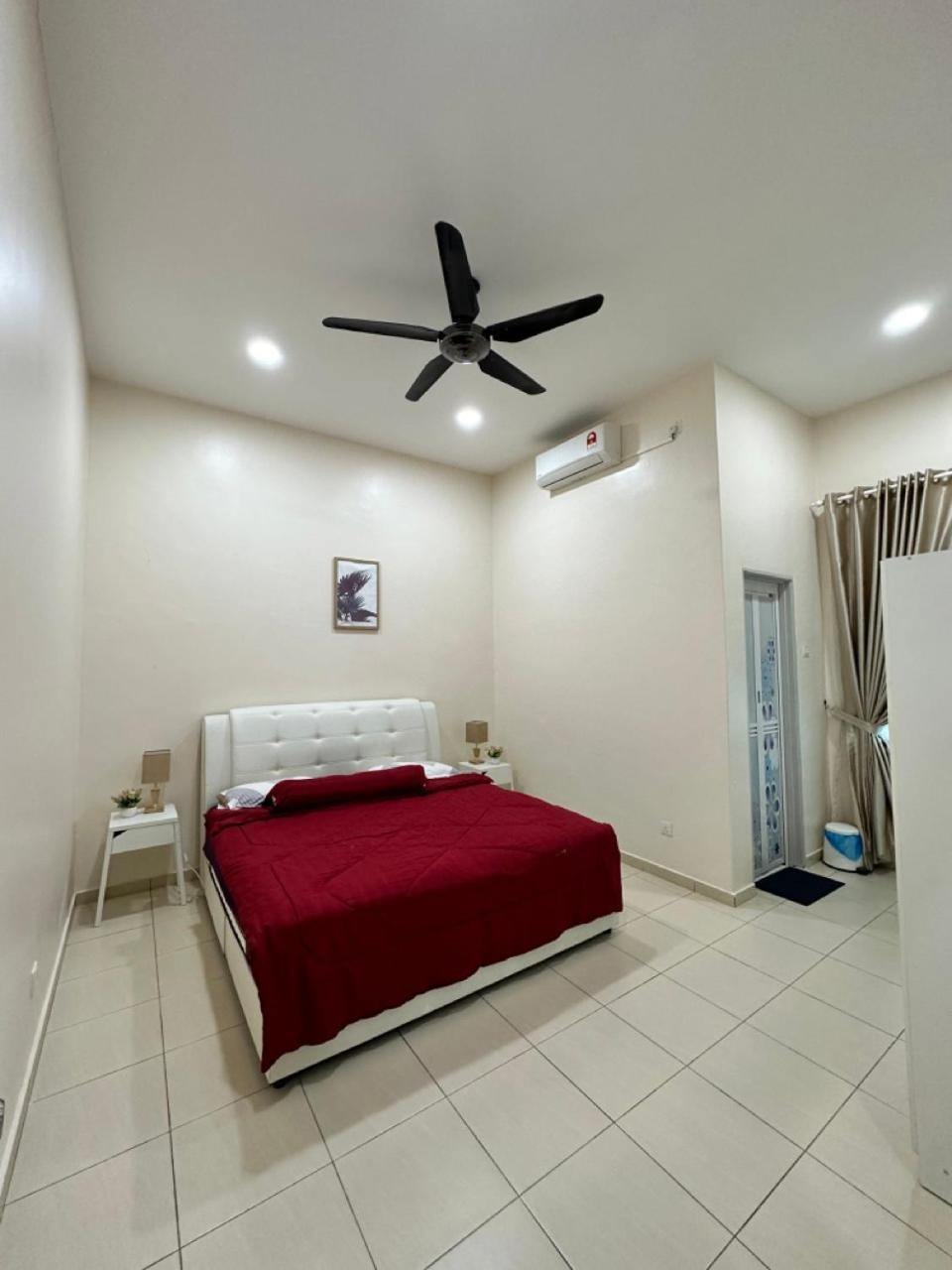 Rumahku Homestay, Taman Jasin Perdana Exteriér fotografie