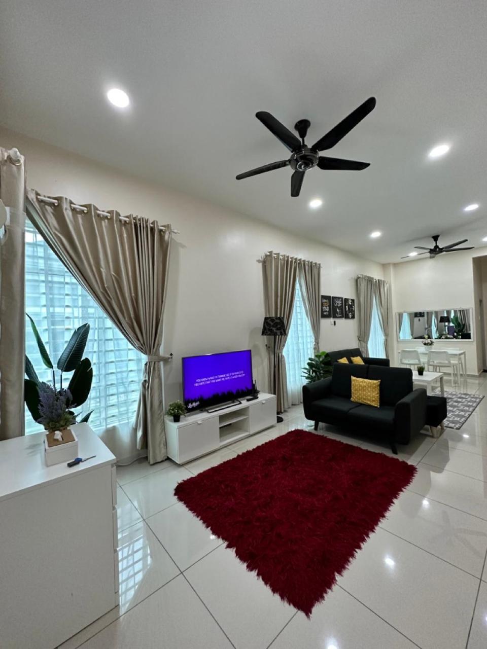 Rumahku Homestay, Taman Jasin Perdana Exteriér fotografie