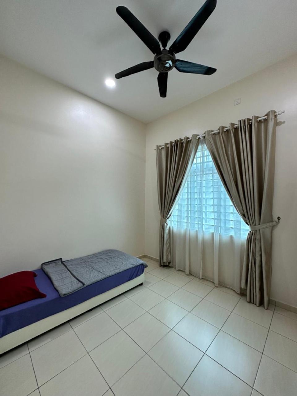 Rumahku Homestay, Taman Jasin Perdana Exteriér fotografie