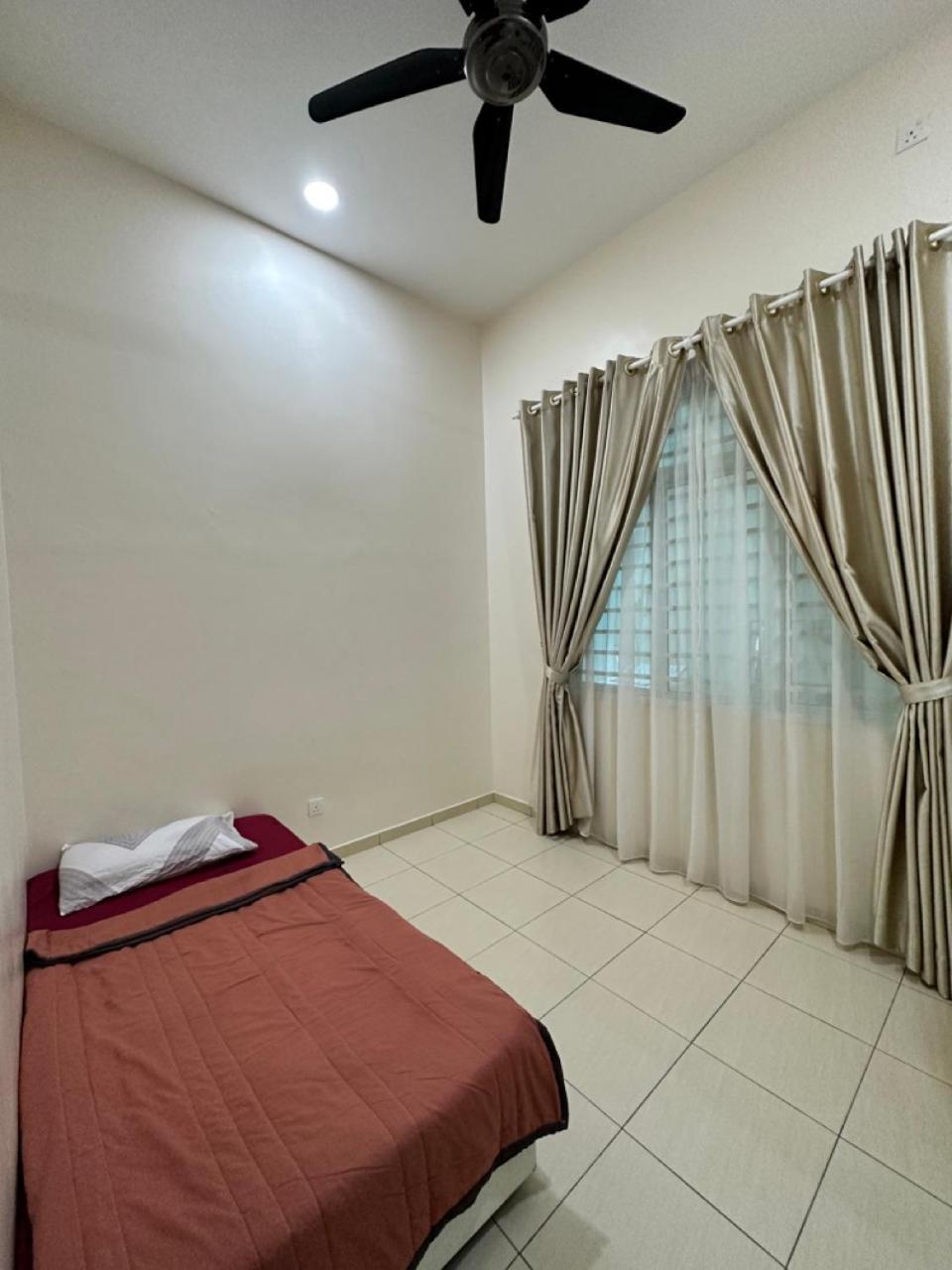 Rumahku Homestay, Taman Jasin Perdana Exteriér fotografie